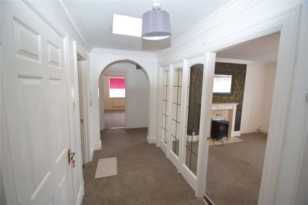 2 bed apartment to rent in Flamborough Road, Bridlington, YO15 - Photo 4