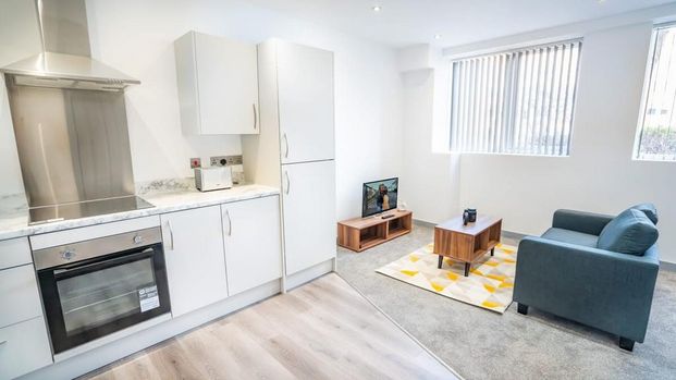 1 bedroom serviced apartment to rent - Photo 1