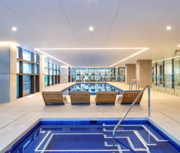 Furnished Studio with Views in Resort Complex - Photo 2