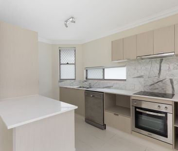 Unit 1/61 Shakespeare Street, Coorparoo. - Photo 1