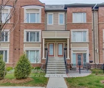 For Lease - 67 Burton Howard Drive, Aurora, Ontario - Photo 2