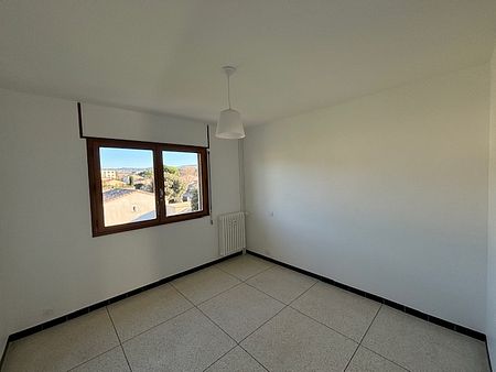 Apartment - Photo 4