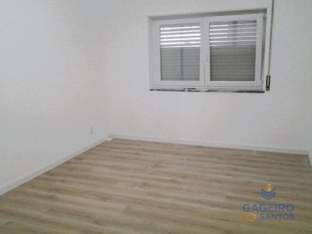 Apartamento T2 - Photo 3