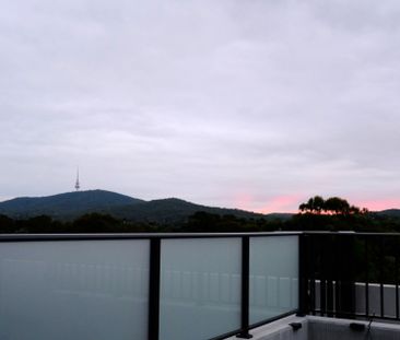 505/100 De Burgh Street, Lyneham - Photo 6