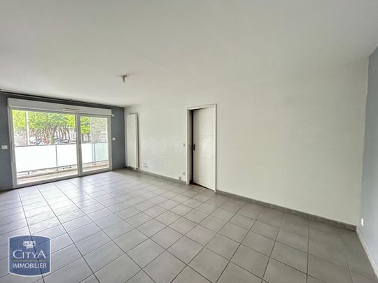 Location Appartement 4 pièces 82m² LORIENT 56100 - Photo 1
