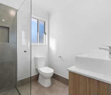 27 Malibu Road, - Photo 5