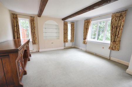 3 bedroom detached house to rent - Photo 2