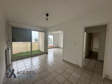 Location Appartement 4 pièces 89m² TOULOUSE 31500 - Photo 2