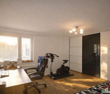 Luxuriös ausgestattete Niedrigenergiewohnung mit Loggia nähe dem EK... - Photo 2