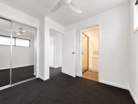 Brand New Duplex Home! - Photo 3