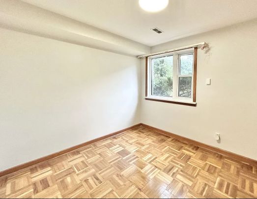 For Lease - 3 Bondhead Place Unit# Lower, Toronto, Ontario - Photo 1