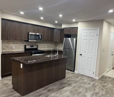 For Lease - 10 Harrison Drive, Cambridge, Ontario - Photo 6