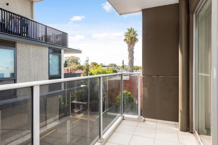 105/200 St Kilda Road, St Kilda VIC 3182 - Studio For Rent | Domain - Photo 5