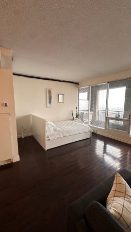 400 Rue Sherbrooke O., Montréal (Ville-Marie), QC H3A - Photo 4