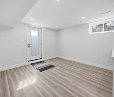 For Lease - 88 Townsend Avenue Unit# B, Bradford West Gwillimbury, ... - Photo 6
