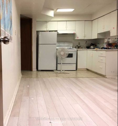 For Lease - 67 Chipwood Crescent Unit# Lower, Toronto, Ontario - Photo 3
