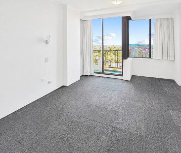 Secure CBD Studio with Balcony & Parking - Photo 3