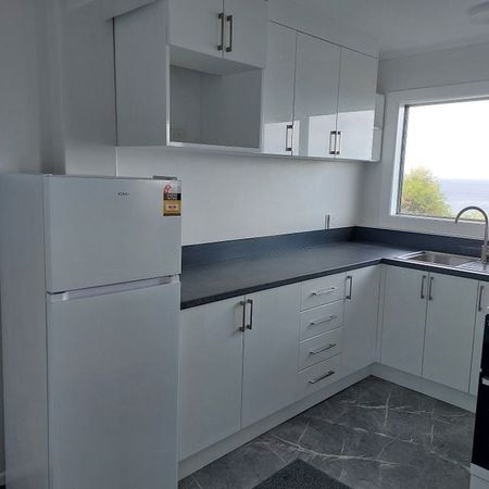 Beautiful 1 bedroom flat with breathtaking views - Photo 5