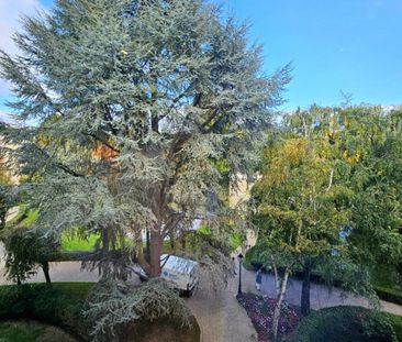 APPARTEMENT MEUBLE de 2 pièces dans la Résidence AUTEUIL Le Chesnay... - Photo 4