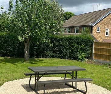 1 bedroom in a house share to rent - Photo 3