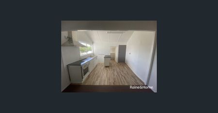 Cosy & Convenient - Photo 4