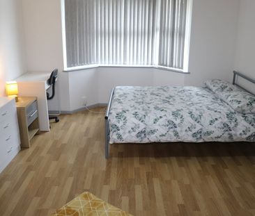 Room in a Shared House, Waterside Close, B9 - Photo 5