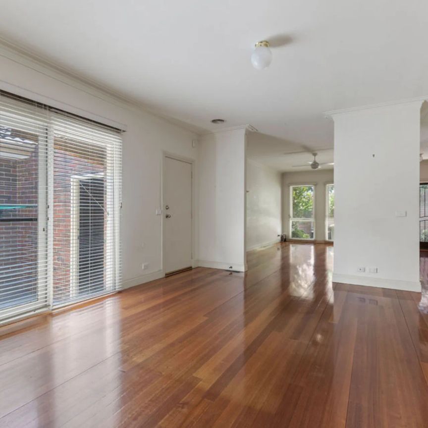 Unit 2/20 Laura Street, Caulfield South. - Photo 1