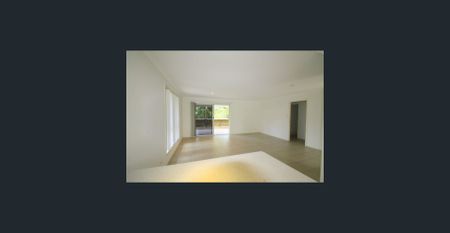 SPACIOUS TWO BEDROOM HOME WITH GRANNY FLAT - Photo 5