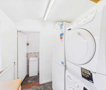 Queens Road, Chesham,HP5 - Photo 5