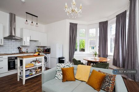 1 bedroom flat to rent - Photo 3