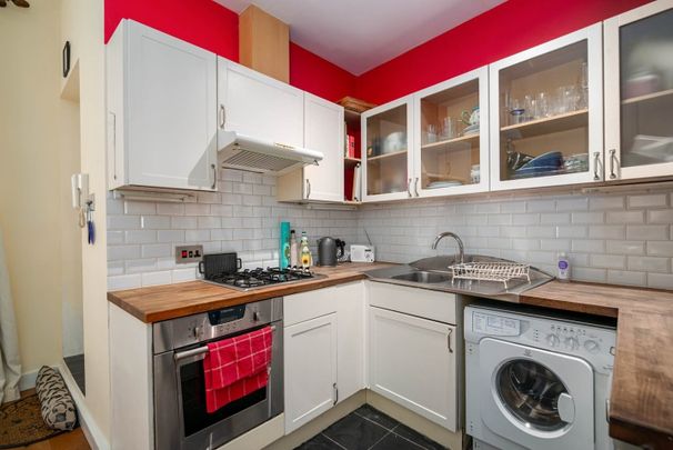 1 Bed Flat, John Ruskin Street, SE5 - Photo 1