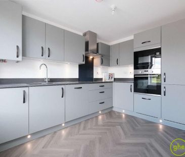 3 bedroom semi-detached house to rent - Photo 5