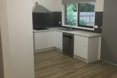 2 Bedroom Unit In Prime Location - Photo 5