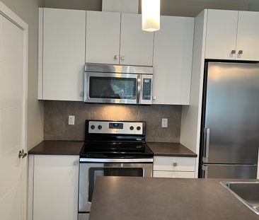 LINDY'S APTS - 109 - L109 - Photo 3