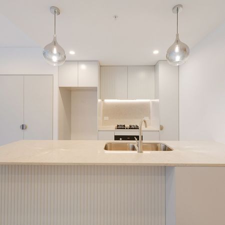 2 bedroom apartment - 25% below market rent - Photo 4