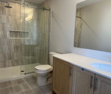 For Lease - 417 Les Emmerson Drive, Barrhaven, Ontario - Photo 6