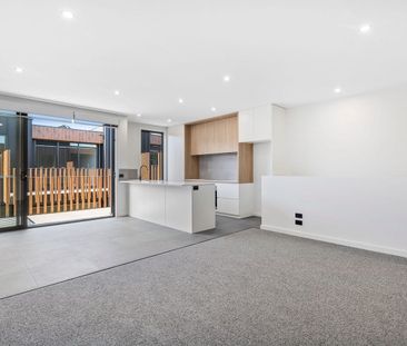 Executive inner city living! - Photo 6