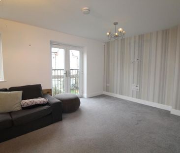 3 bedroom end of terrace house to rent - Photo 1