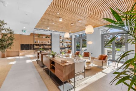 Shore Club, Beach Road, Sandymount, Dublin 4 - Photo 2