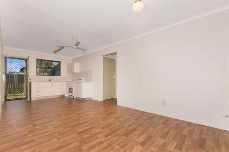 1/23 President Street, Kirwan - Photo 3