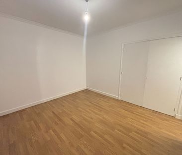 Location Maison 5 pièces 139m² - Photo 2