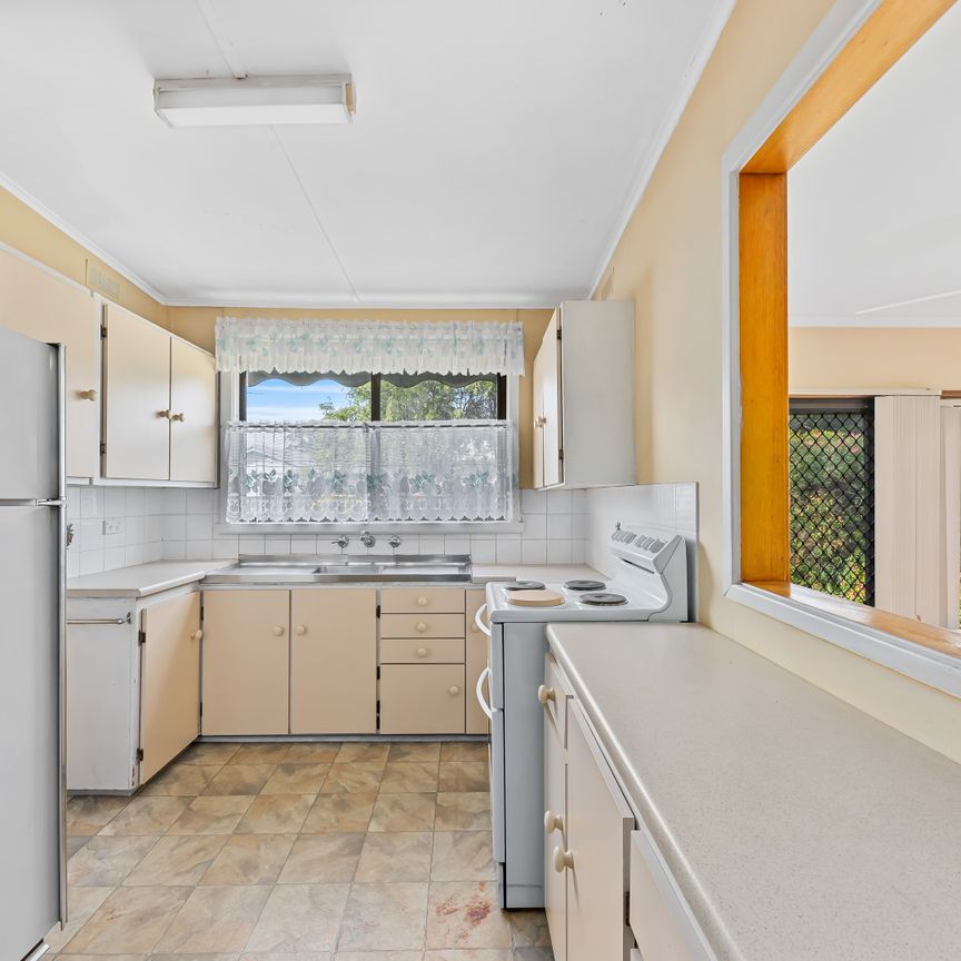 4 Gardenia Grove, Lalor Park NSW 2147 - House For Rent | Domain - Photo 1