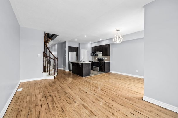 For Lease - 943 Klondike Road, Kanata, Ontario - Photo 1