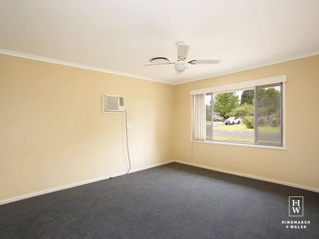 Family Home Within Walking Distance To Town - Photo 2