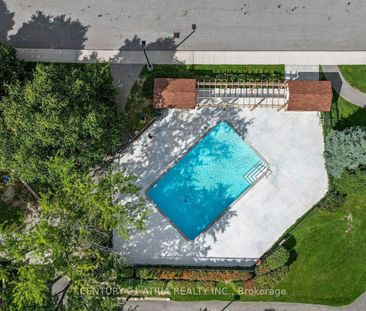 For Lease - 299 Milestone Crescent Unit# 239, Aurora, Ontario - Photo 2