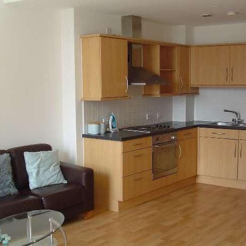 1 bedroom flat to rent - Photo 1