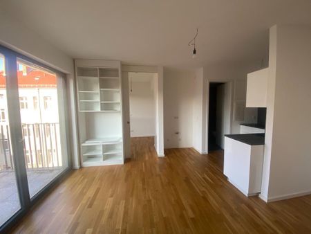 Moderne 1,5-Zimmer-Wohnung mit Balkon & Aufzug in Berlin-Treptow - Photo 2