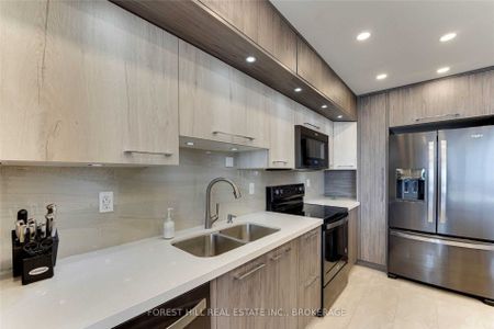 For Lease - 177 Linus Road Unit# 1412, Toronto, Ontario - Photo 4