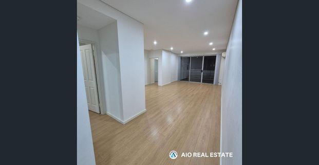 Modern 2Bedroom Apartment | Prime Location in Lidcombe - Photo 1