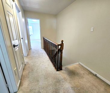 Condo Townhouse For Lease | W8142996 - Photo 1